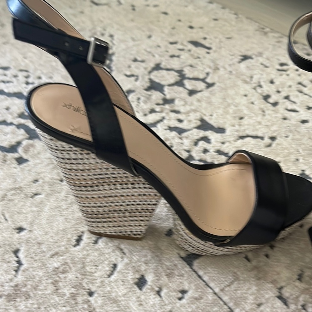 Xilaration Target sandals